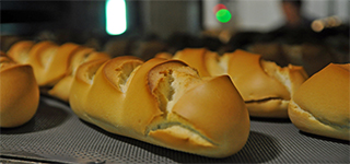 pan-recien-horneado-islacristina